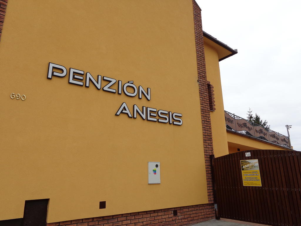 Penzion Anesis - Studia Turcianske Teplice Bagian luar foto